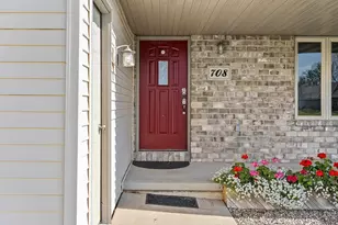 708 Lowell Rd, Luxemburg, WI 54217 - Photo 7