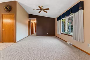 120 Hillside Ln, Shawano, WI 54166 - Photo 9