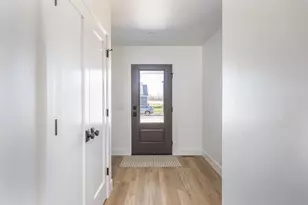 1622 Sage Xing, Oshkosh, WI 54904 - Photo 3