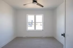 1622 Sage Xing, Oshkosh, WI 54904 - Photo 21