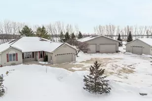 4980 Broderick Rd, Omro, WI 54963 - Photo 41