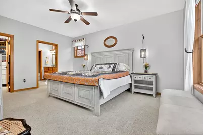 1516 Kingswood Drive, Neenah, WI 54956 - Photo 41