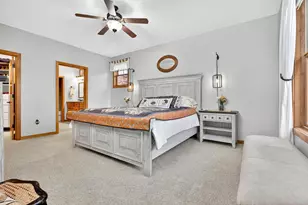 1516 Kingswood Dr, Neenah, WI 54956 - Photo 41