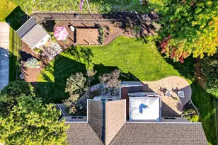 1516 Kingswood Dr, Neenah, WI 54956 - Photo 25