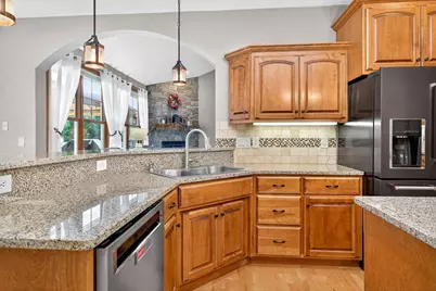 1516 Kingswood Drive, Neenah, WI 54956 - Photo 35
