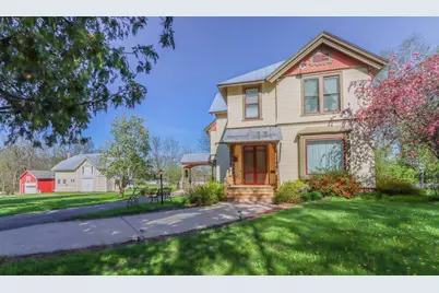 E3192 Apple Tree Lane, Waupaca, WI 54981 - Photo 1