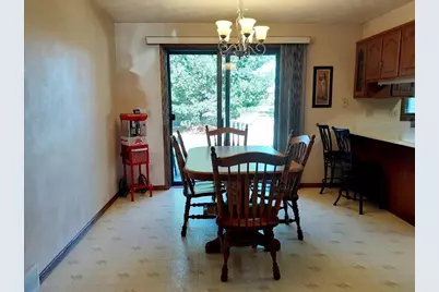 N3992 Shamrock Circle, Appleton, WI 54913 - Photo 9