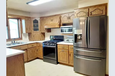 N3992 Shamrock Circle, Appleton, WI 54913 - Photo 11