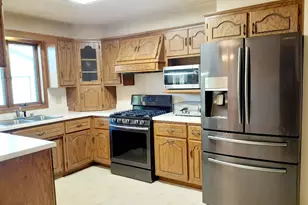 N3992 Shamrock Cir, Appleton, WI 54913 - Photo 11