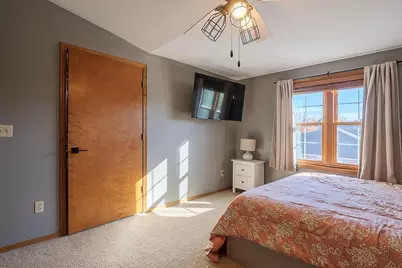 2579 Telluride Trail #E, Green Bay, WI 54313 - Photo 11