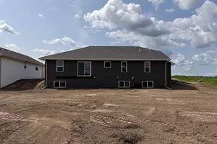 1927 Huffcutt Ln, Waupaca, WI 54981 - Photo 23
