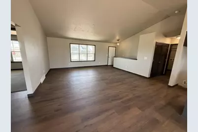 1927 Huffcutt Lane, Waupaca, WI 54981 - Photo 5
