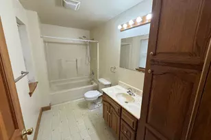 56 E 12th St, Clintonville, WI 54929 - Photo 19