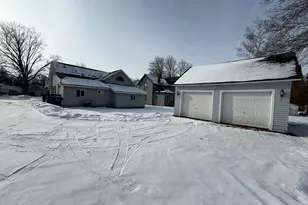 98 10th St, Clintonville, WI 54929 - Photo 15