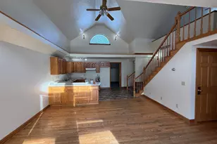 98 10th St, Clintonville, WI 54929 - Photo 3