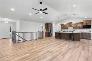 2576 Meyer Wy, De Pere, WI 54115 - Photo 15