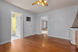 926 Dove St, Oshkosh, WI 54902 - Photo 7