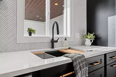 3660 Cty Road S, Little Suamico, WI 54141 - Photo 13