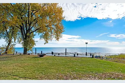 3660 Cty Road S, Little Suamico, WI 54141 - Photo 65