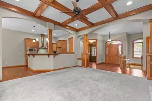 592 Cornrow Ln, Combined Locks, WI 54113 - Photo 7