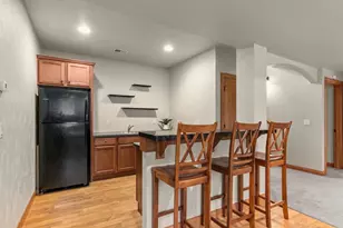 592 Cornrow Ln, Combined Locks, WI 54113 - Photo 39