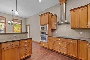 592 Cornrow Ln, Combined Locks, WI 54113 - Photo 17