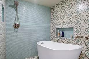 2584 Riverside Dr, Green Bay, WI 54301 - Photo 39