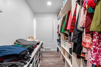 2584 Riverside Drive, Green Bay, WI 54301 - Photo 27