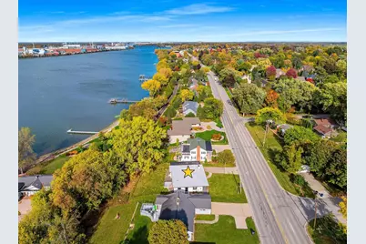 2584 Riverside Drive, Green Bay, WI 54301 - Photo 59