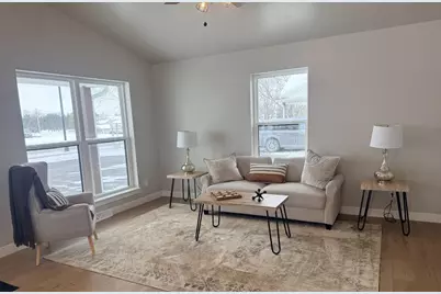 W5311 E Pioneer Road, Fond du Lac, WI 54935 - Photo 5