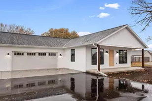 W5311 E Pioneer Rd, Fond du Lac, WI 54935 - Photo 23