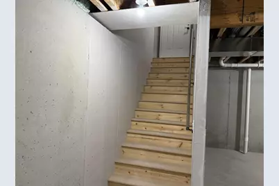 2289 Oliver Lane, Green Bay, WI 54313 - Photo 5