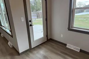 2289 Oliver Ln, Green Bay, WI 54313 - Photo 11