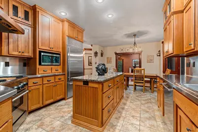 2133 Palmer Court, Green Bay, WI 54311 - Photo 15