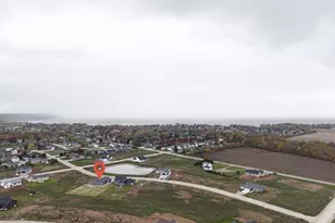 N8034 Oakwood Dr, Sherwood, WI 54169 - Photo 33