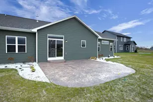 N8034 Oakwood Dr, Sherwood, WI 54169 - Photo 3