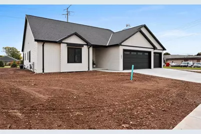 201 Rivers Edge Drive, Kimberly, WI 54136 - Photo 3