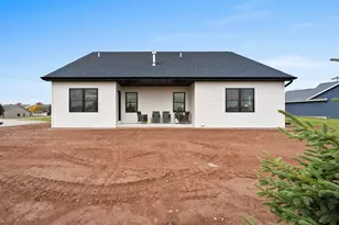 201 Rivers Edge Dr, Kimberly, WI 54136 - Photo 7