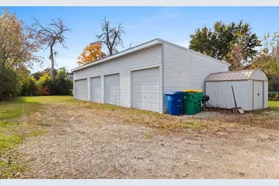 1360 E Mason Street, Green Bay, WI 54301 - Photo 3