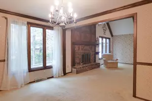 2044 Ann Ln, Green Bay, WI 54304 - Photo 25