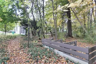 2044 Ann Ln, Green Bay, WI 54304 - Photo 15