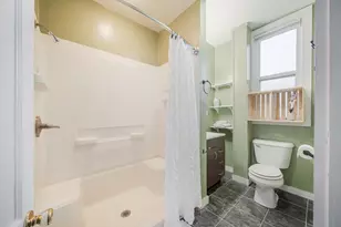 1514 Elmwood Ave, Oshkosh, WI 54901 - Photo 15