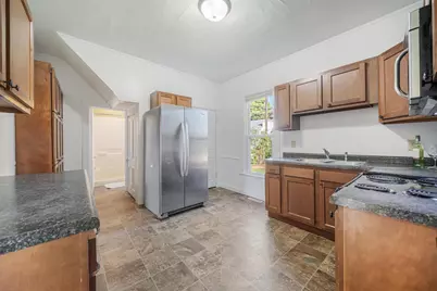 1514 Elmwood Avenue, Oshkosh, WI 54901 - Photo 3