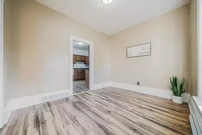 1514 Elmwood Avenue, Oshkosh, WI 54901 - Photo 9