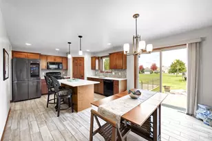 316 Albert Way, Appleton, WI 54915 - Photo 7