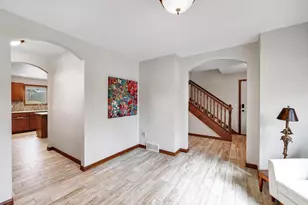 316 Albert Way, Appleton, WI 54915 - Photo 5