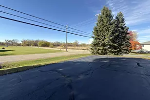 586 N Wisconsin St, Berlin, WI 54923 - Photo 45