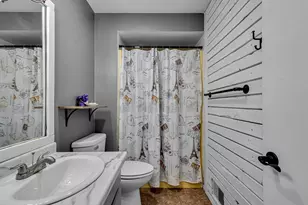 1718 Acorn Ct, Menasha, WI 54952 - Photo 25