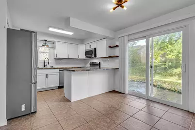 1718 Acorn Court, Menasha, WI 54952 - Photo 9