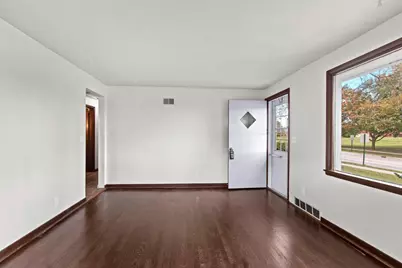332 E St Joseph Street, Green Bay, WI 54301 - Photo 3